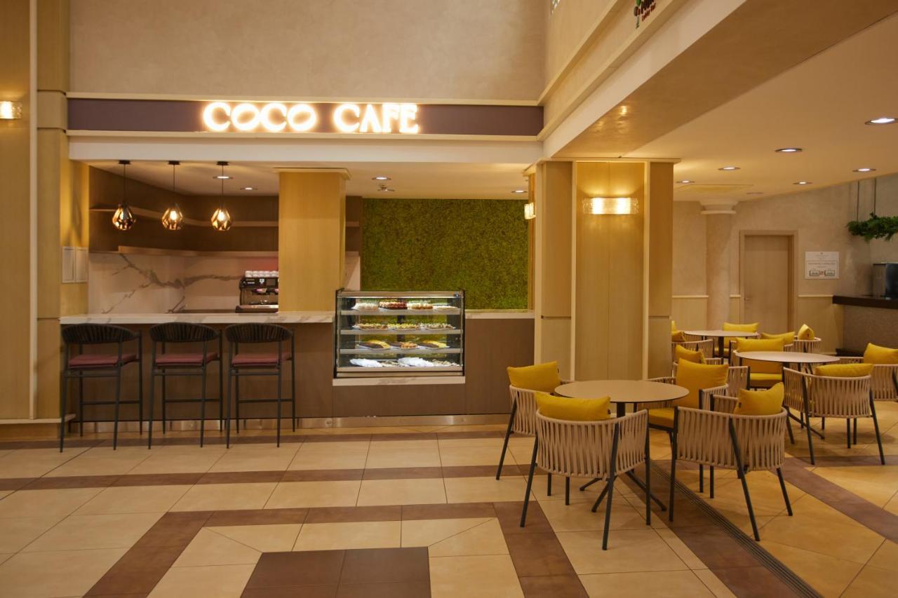 Dreams Sunny Beach Resort And Spa Dış mekan fotoğraf Coco Cafe
